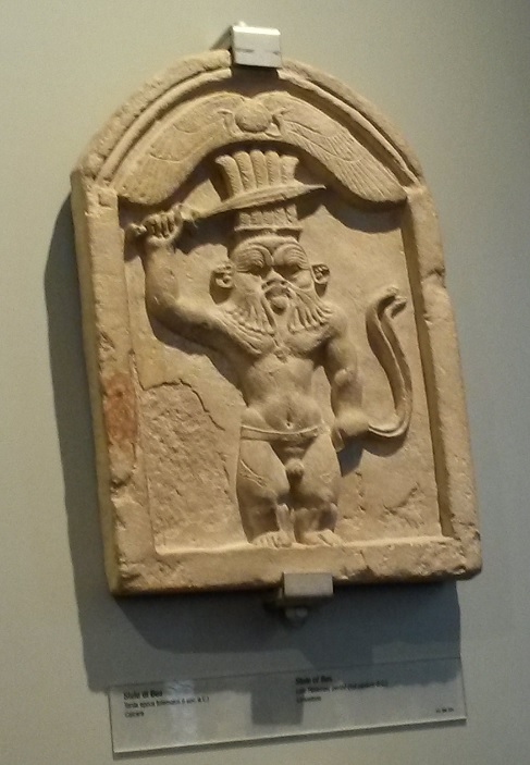 bassorilievo rappresentante il dio thot